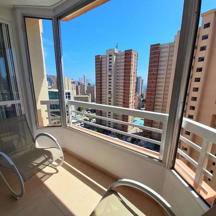 Apartment Glamour Alhambra Rincon de Loix Benidorm--free parking, Wi-Fi, pool, new air conditioning Extérieur photo